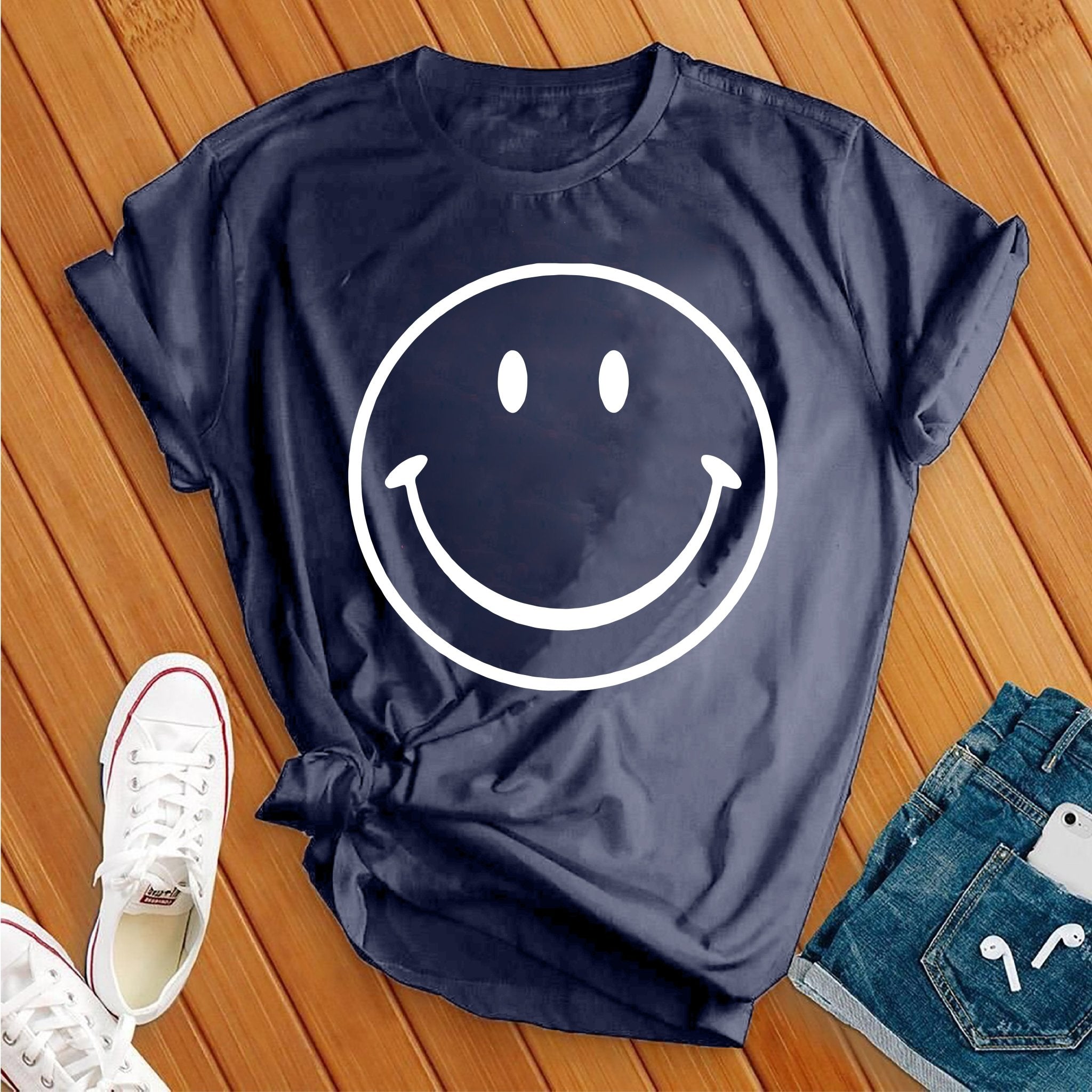 Happy Tee - Love Tees